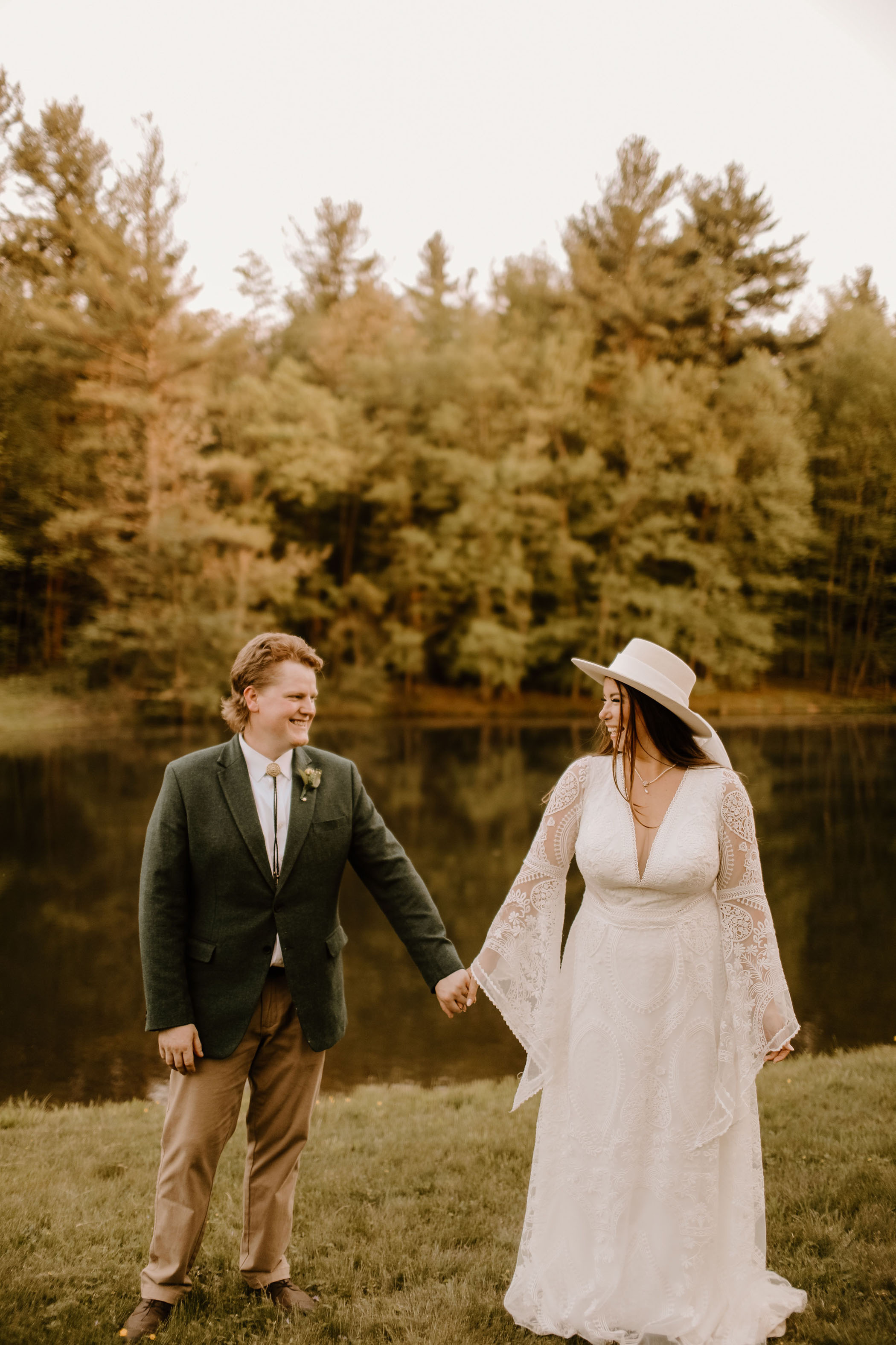 70s Inspired DIY Wedding in Central Pennsylvania Mountain Hideaway