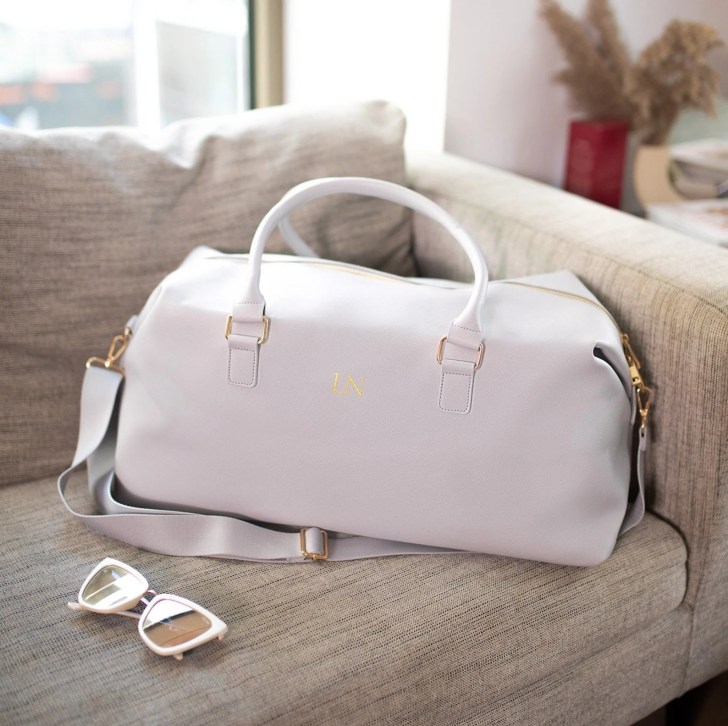 personalized monogrammed weekender bag best long distance relationship gifts for her